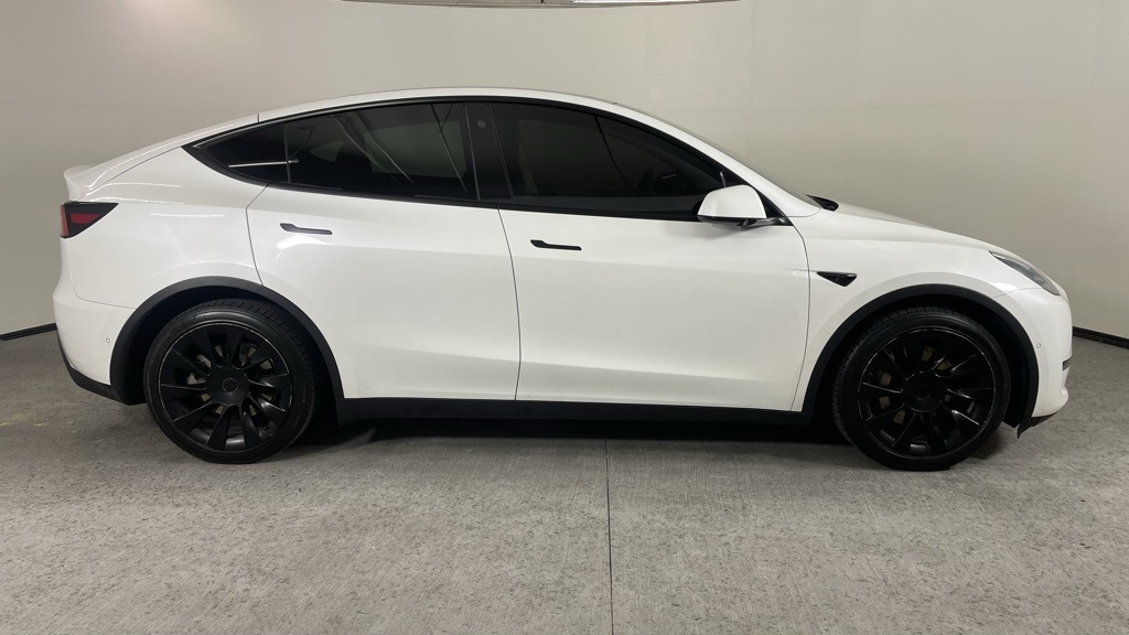 Used 2021 Tesla Model Y Long Range with VIN 5YJYGDEE8MF139830 for sale in Las Vegas, NV