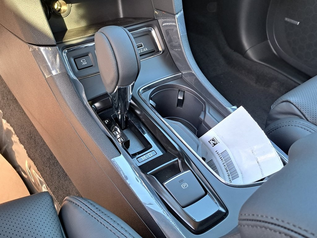 2025 Subaru Ascent Onyx Edition Touring photo 10