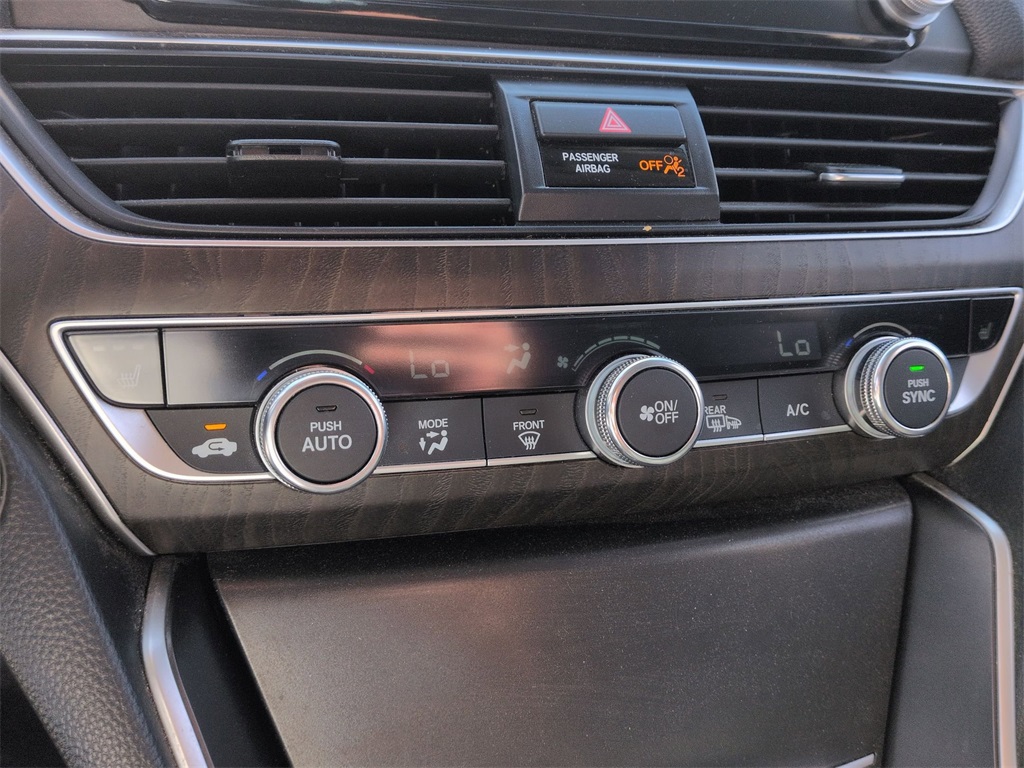 2019 Honda Accord EX-L 2.0T photo 23