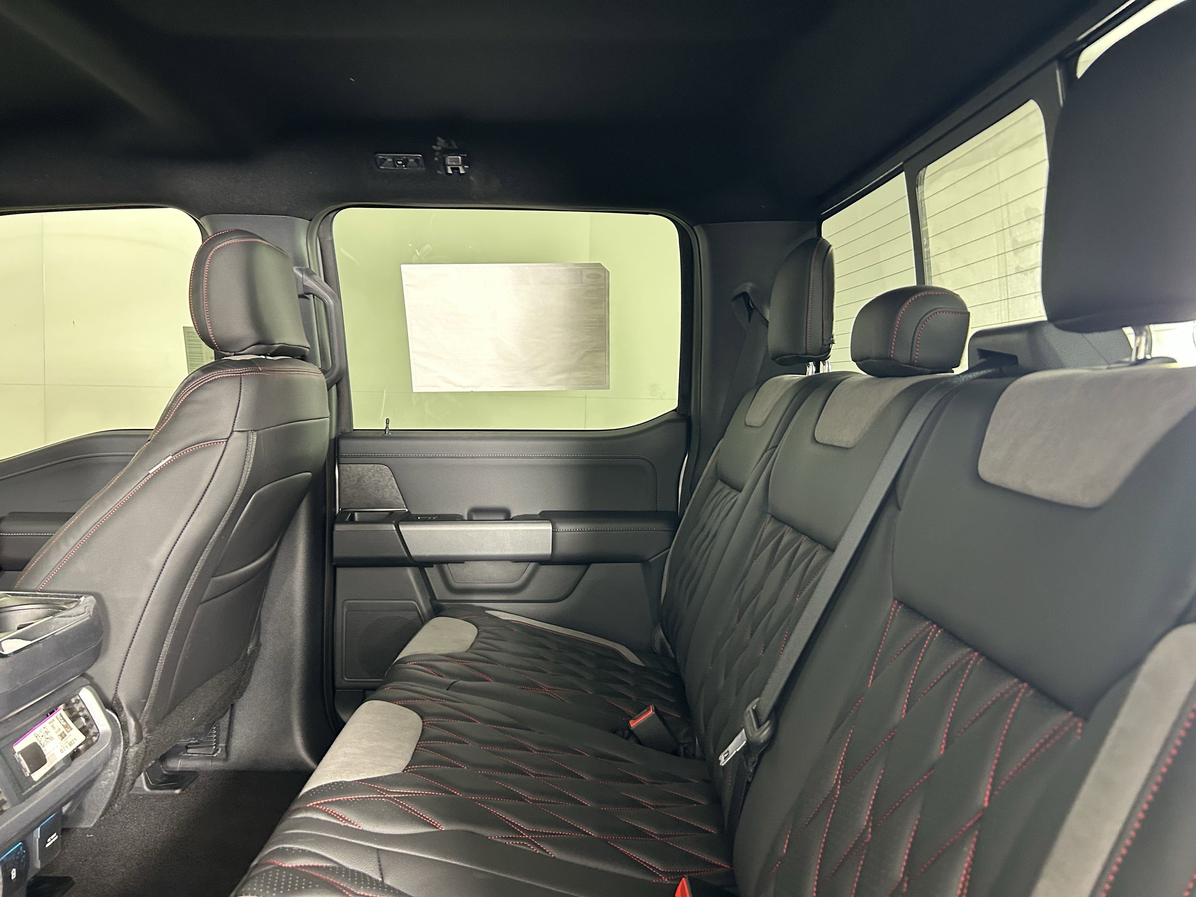 2025 Ford F-150 XLT photo 19