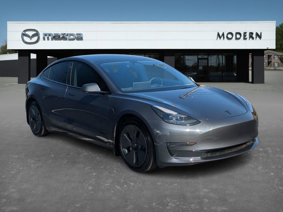 2023 Tesla Model 3 photo 3