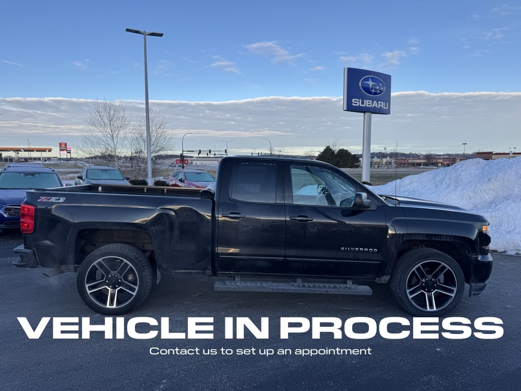 Used 2017 Chevrolet Silverado 1500 LT Z71 with VIN 1GCVKREC5HZ131536 for sale in Rochester, Minnesota