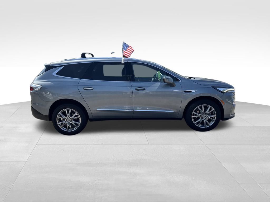 2023 Buick Enclave Premium photo 4