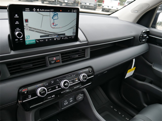 2025 Honda Pilot Touring photo 16