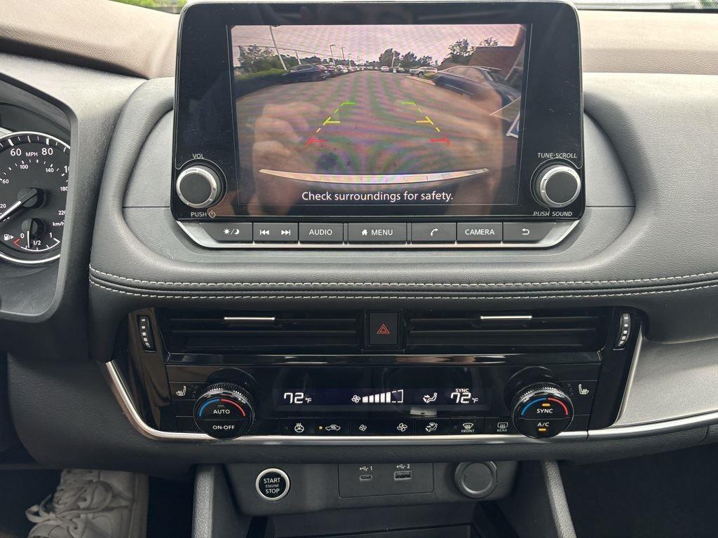 2022 Nissan Rogue SV photo 20