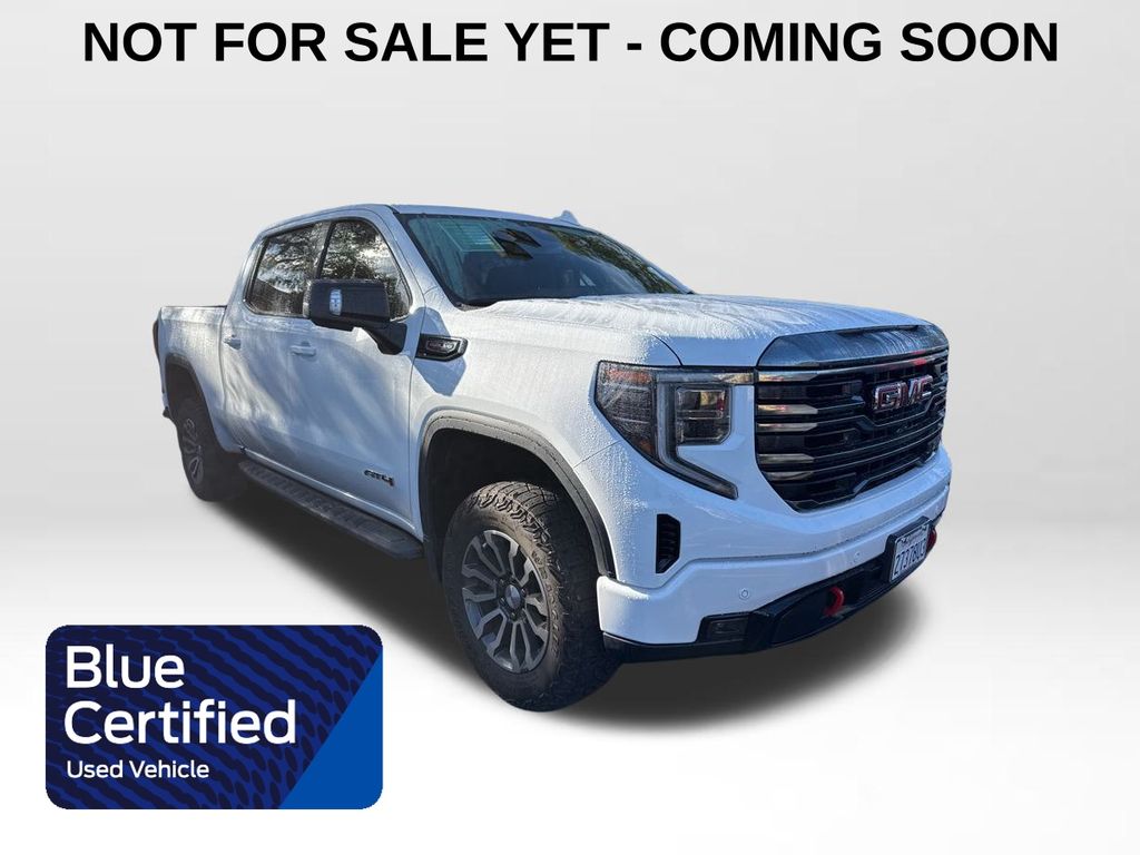 2023 GMC Sierra 1500 AT4's photo
