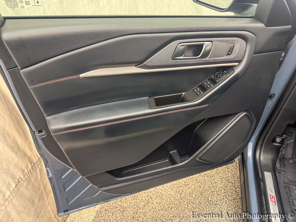 2025 FORD EXPLORER - Image 21