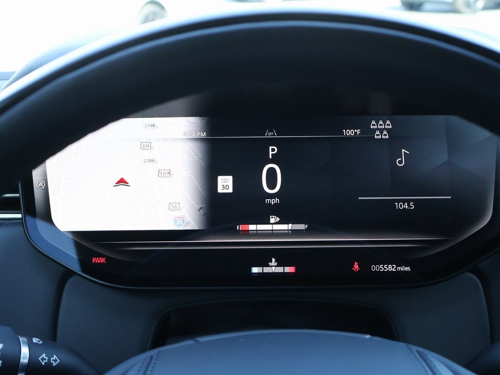 2025 Land Rover Range Rover SE photo 23