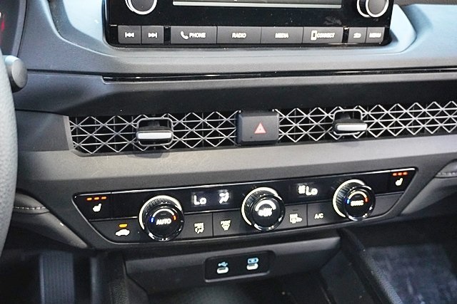 Used 2024 Silver Honda EX image 26