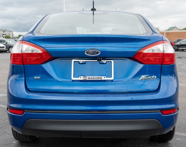 2018 Ford Fiesta SE photo 6