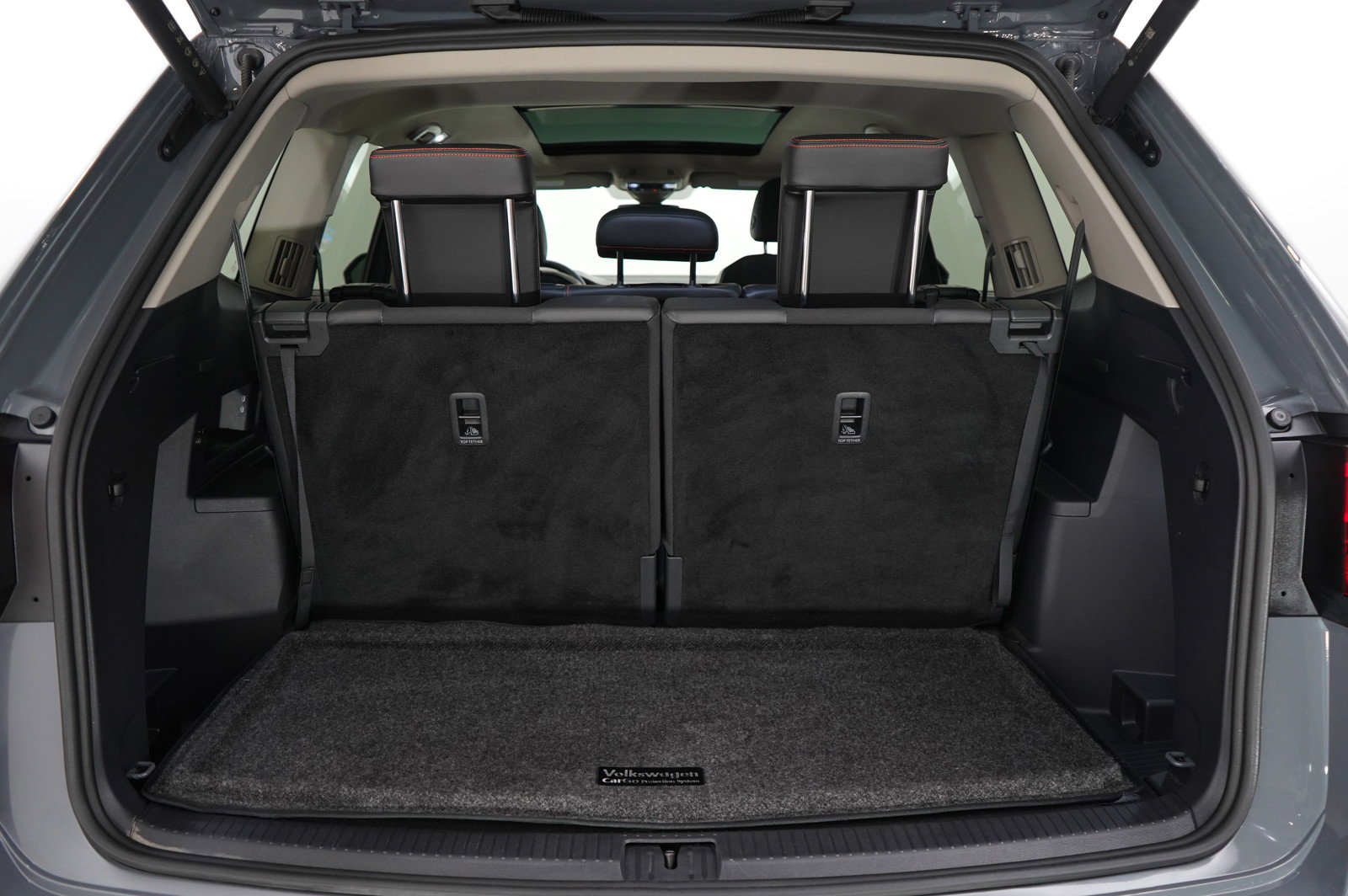 2024 Volkswagen Atlas Peak Edition SE Technology photo 9