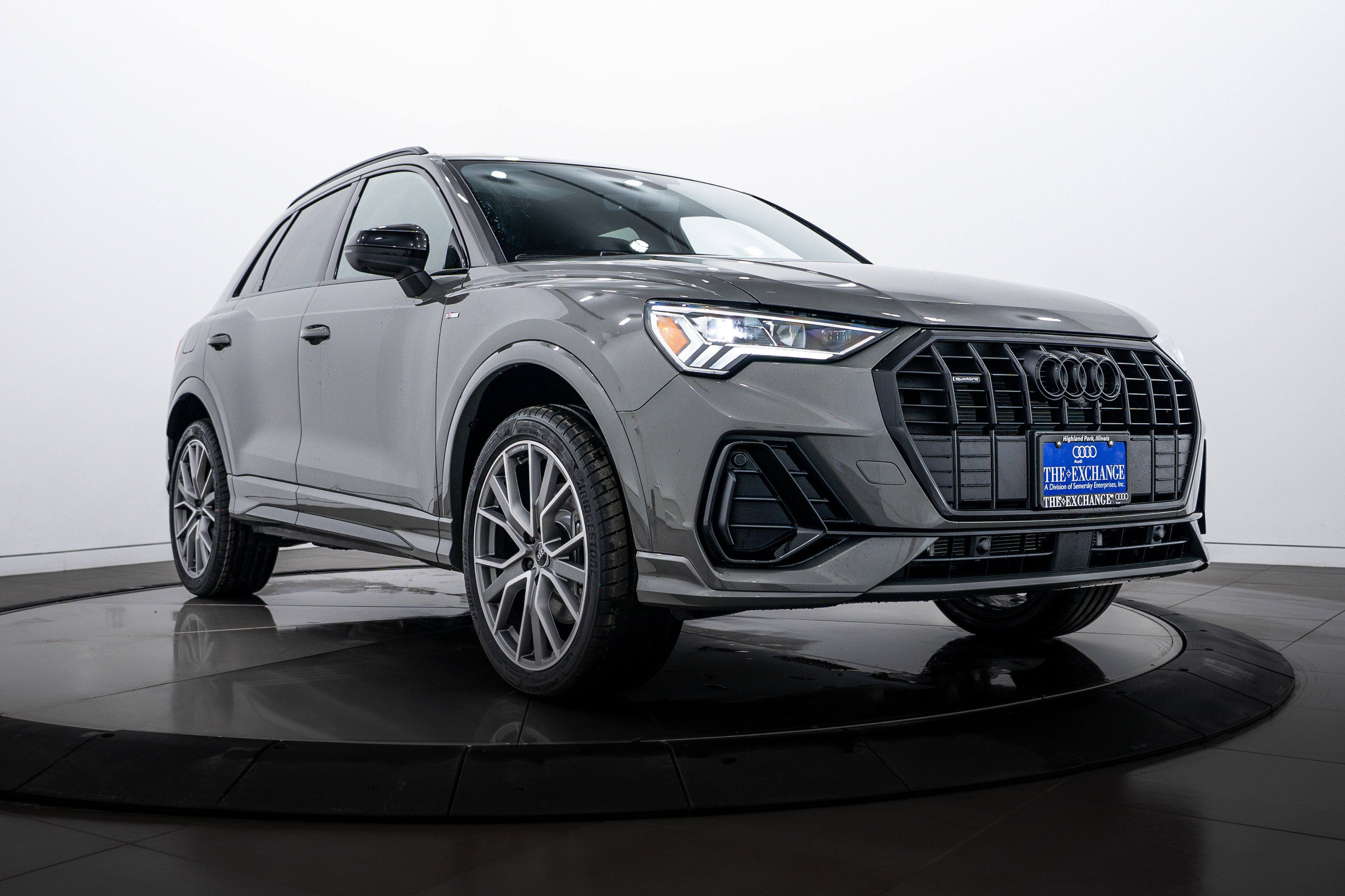 2025 Audi Q3 S Line Premium Plus's photo