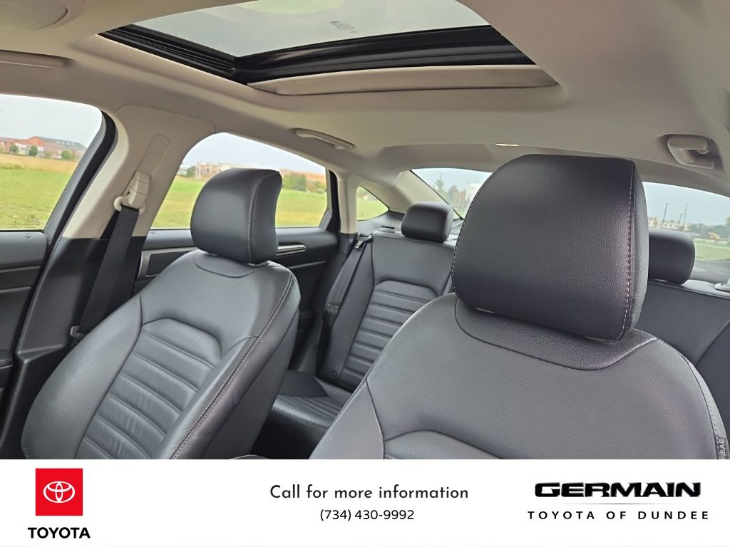 2018 Ford Fusion SE photo 35
