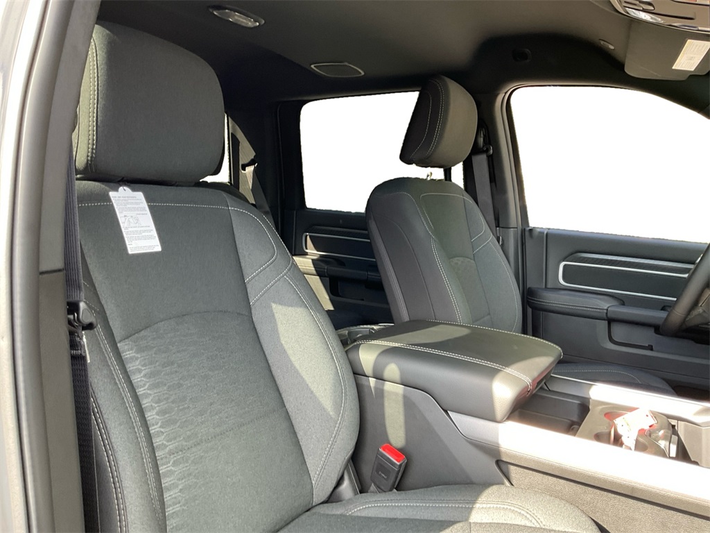 2026 Ram 2500 Big Horn photo 27