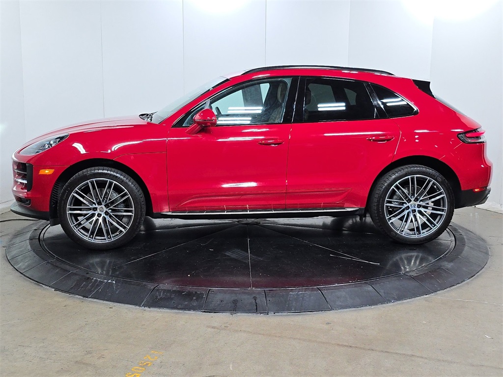 2021 Porsche Macan S photo 10