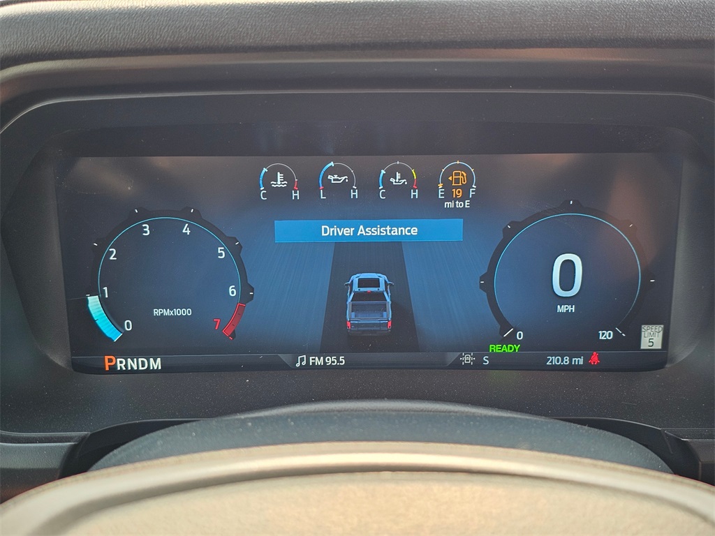 2025 Ford F-150 Lariat photo 29