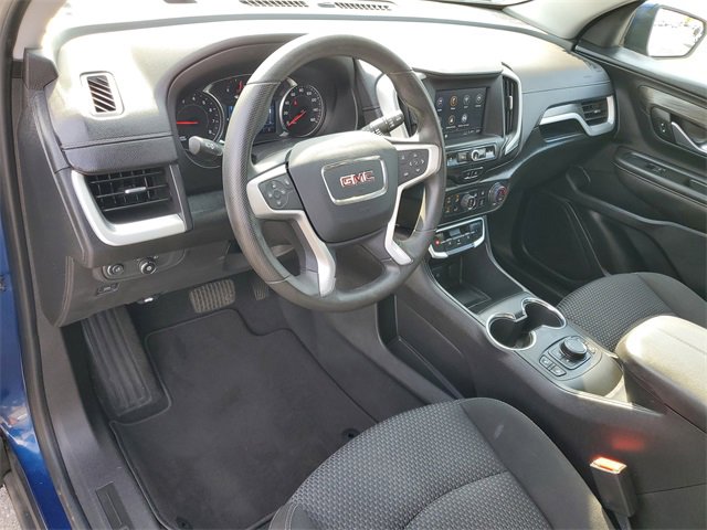 2022 Gmc Terrain SLE photo 2