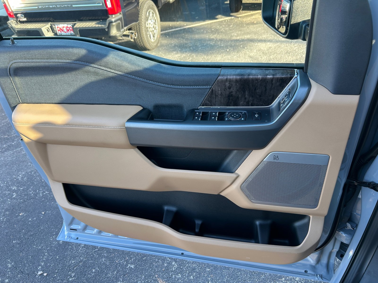 2026 Ford F-250 Lariat photo 22