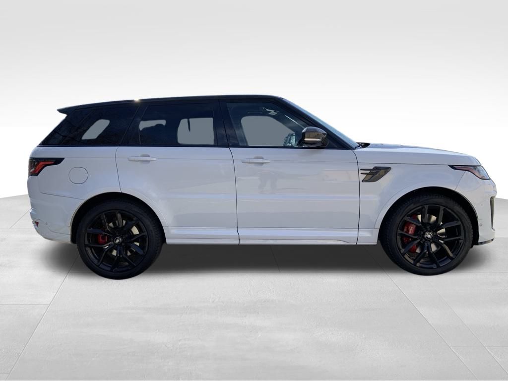 2022 Land Rover Range Rover Sport SVR photo 4