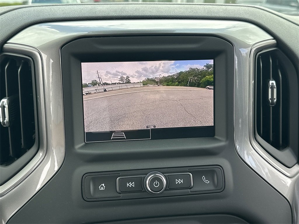 2025 Chevrolet Silverado 3500HD Work Truck photo 4