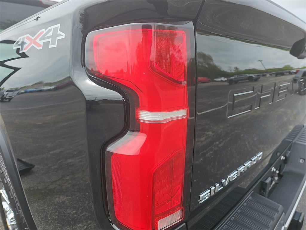 2024 Chevrolet Silverado 2500HD LTZ photo 34