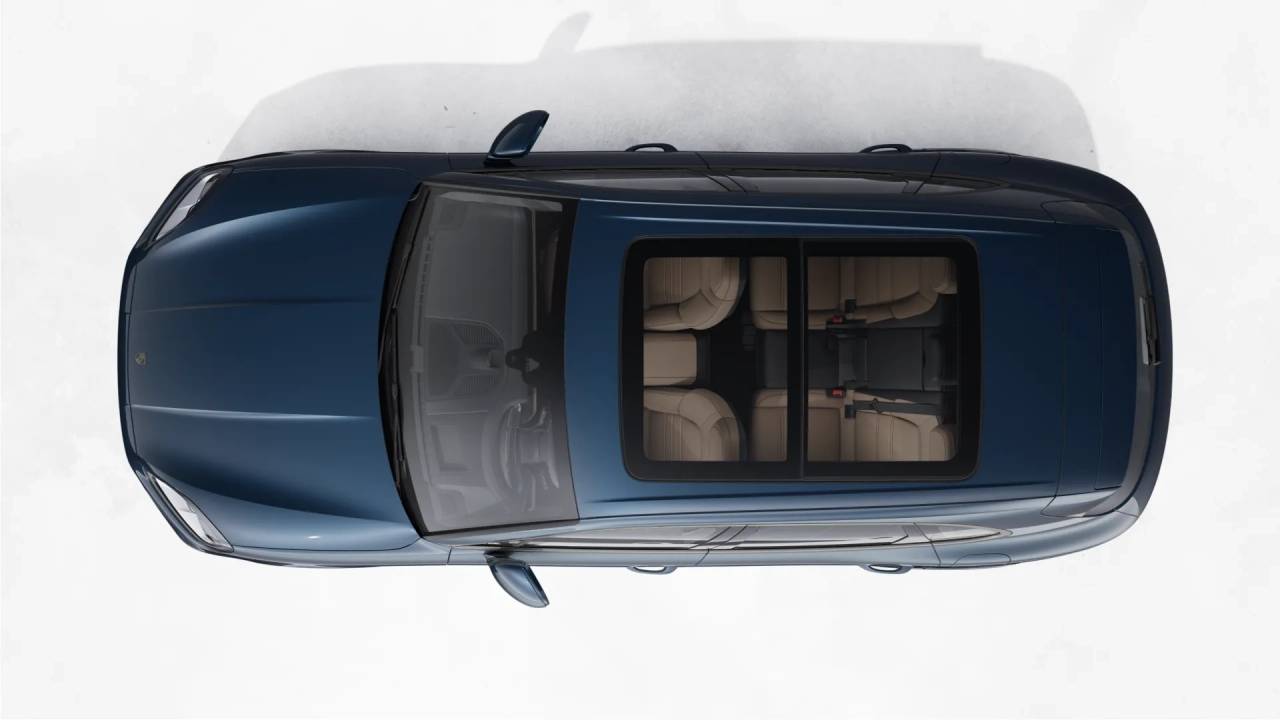 2026 Porsche Cayenne Turbo photo 4