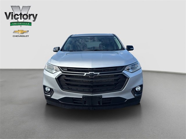 Used 2021 Chevrolet Traverse Premier with VIN 1GNEVKKW7MJ182386 for sale in Kansas City
