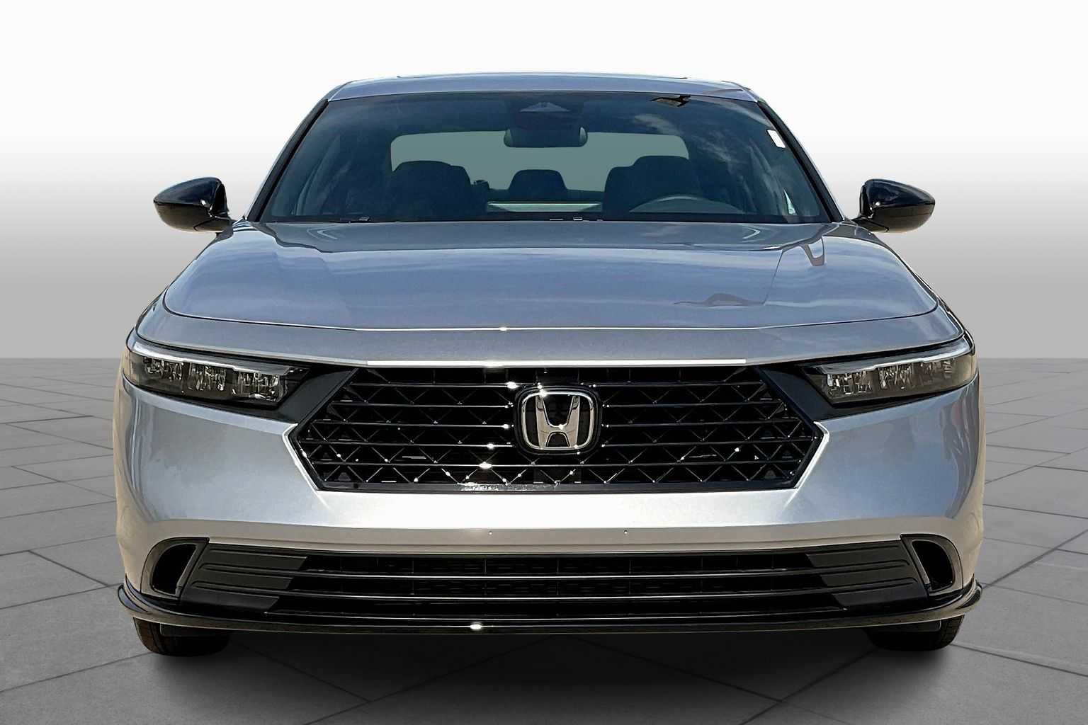 2025 Honda Accord Hybrid Sport-L photo 3