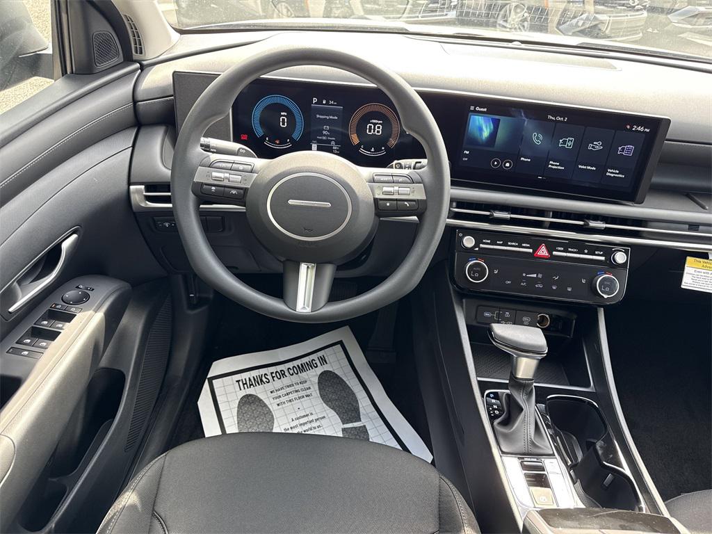2026 Hyundai Tucson SEL photo 14