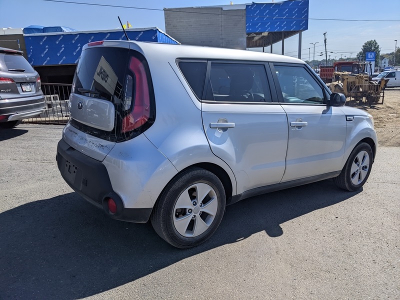 2016 Kia Soul Base photo 3