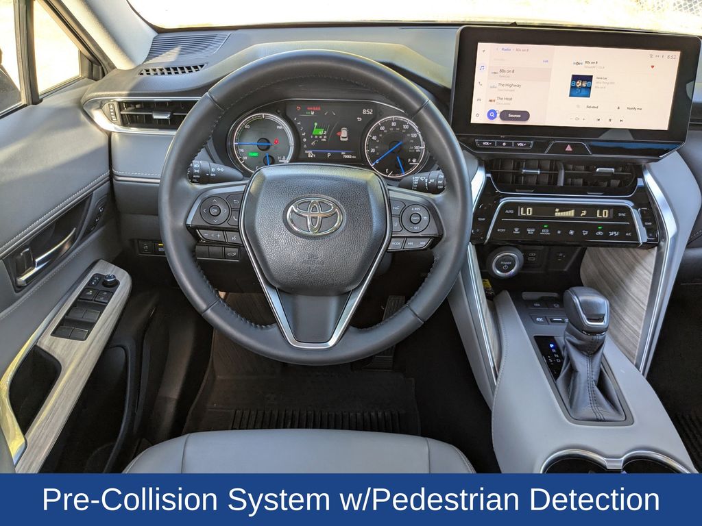 2023 Toyota Venza XLE photo 15