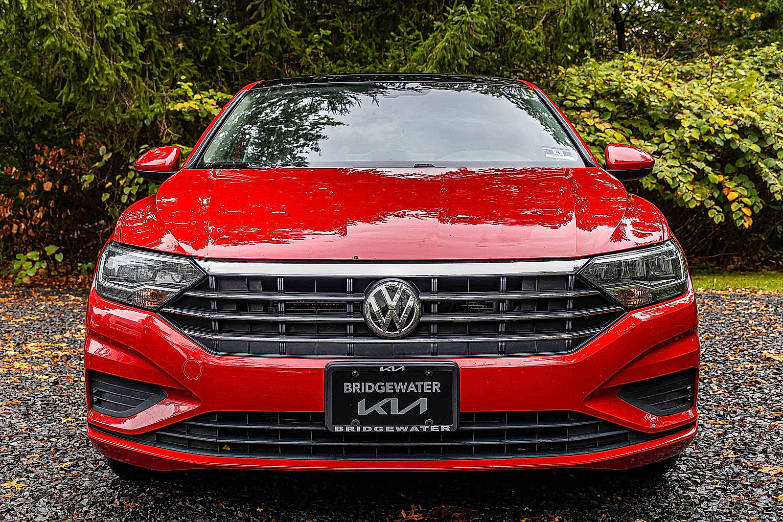 2019 Volkswagen Jetta SE R-Line photo 2