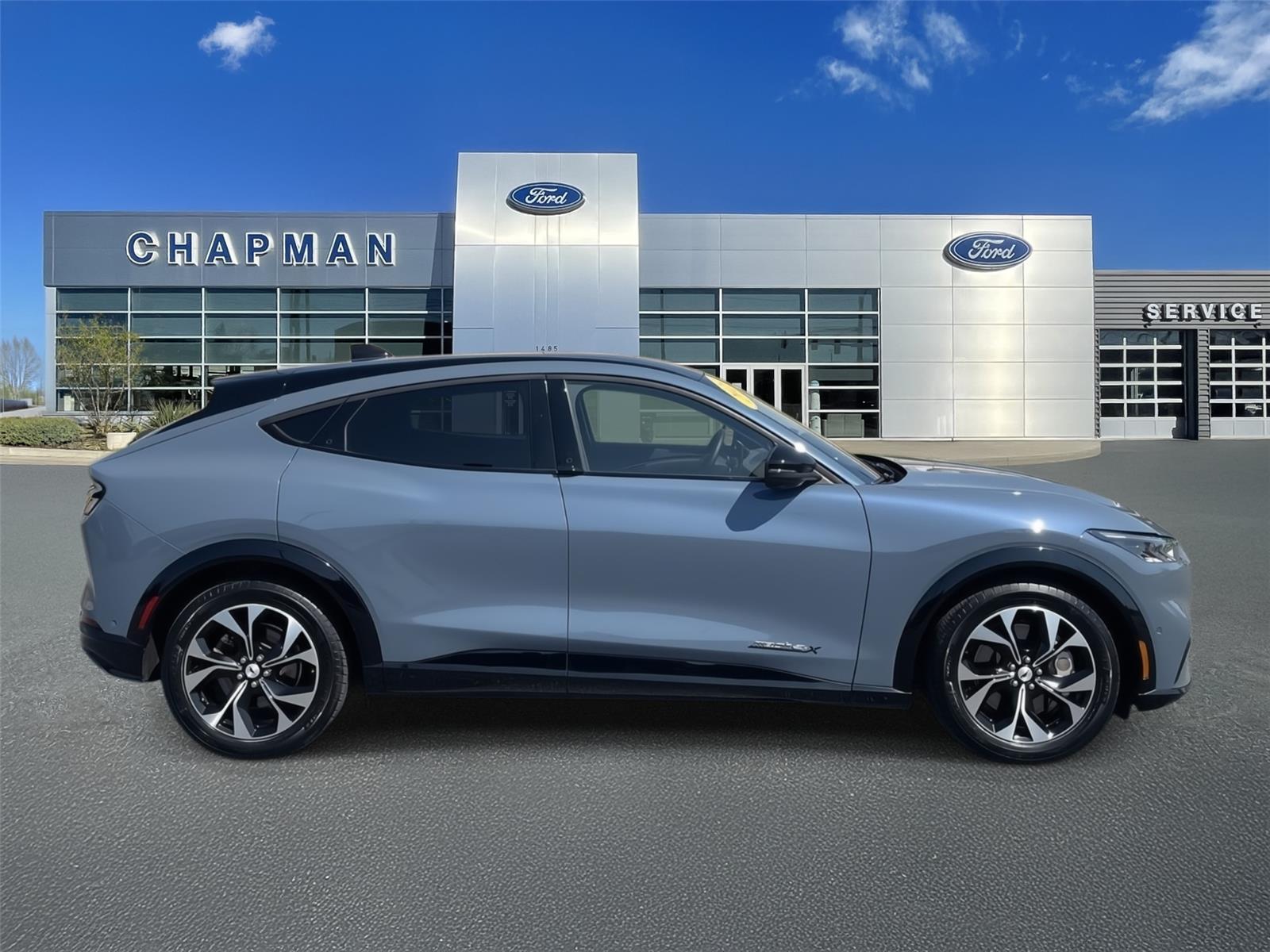 2023 Ford Mustang Mach-E Premium photo 11