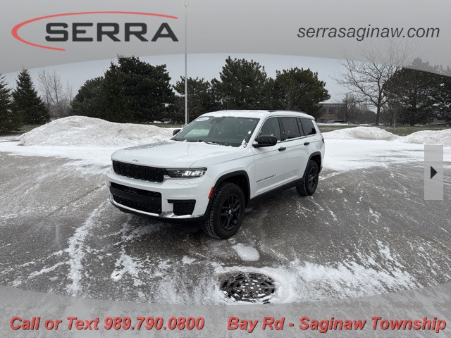 2023 Jeep Grand Cherokee L Laredo's photo