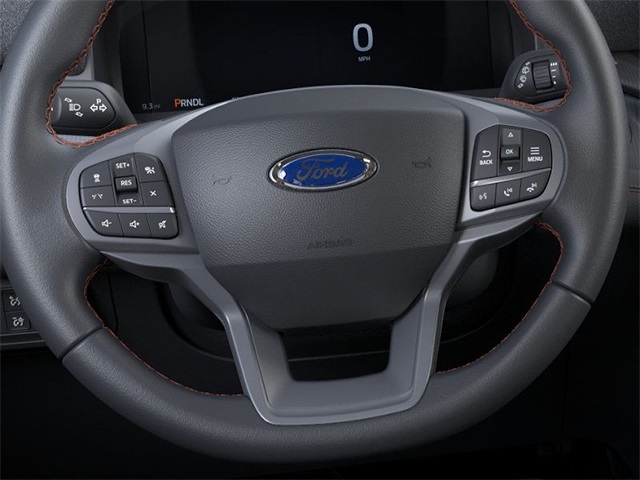 2025 Ford Explorer photo 11