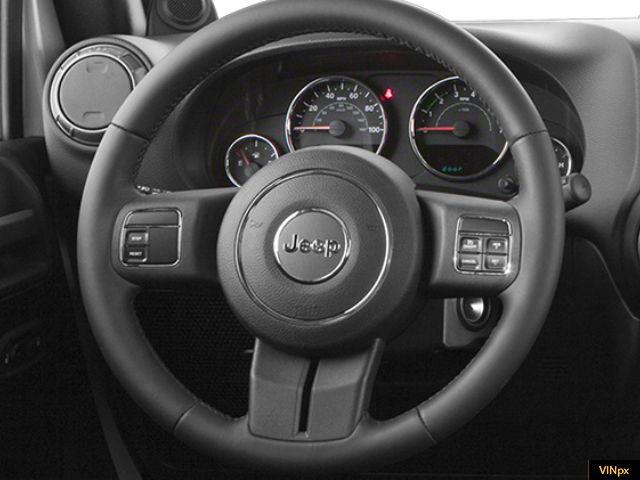 2013 Jeep Wrangler Unlimited Sahara photo 7