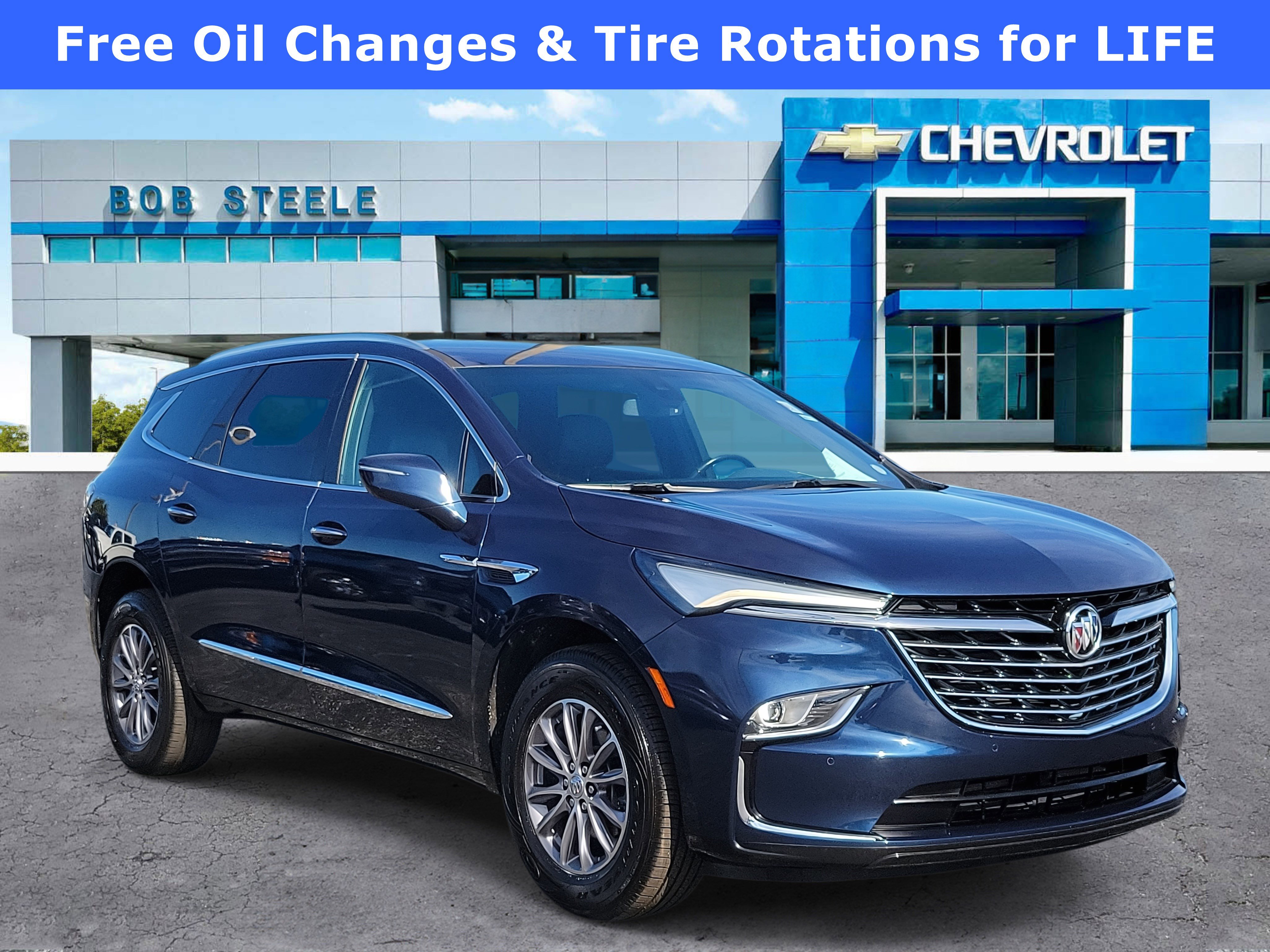 2023 Buick Enclave Essence's photo