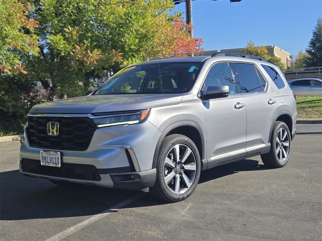 2024 Honda Pilot Touring photo 5