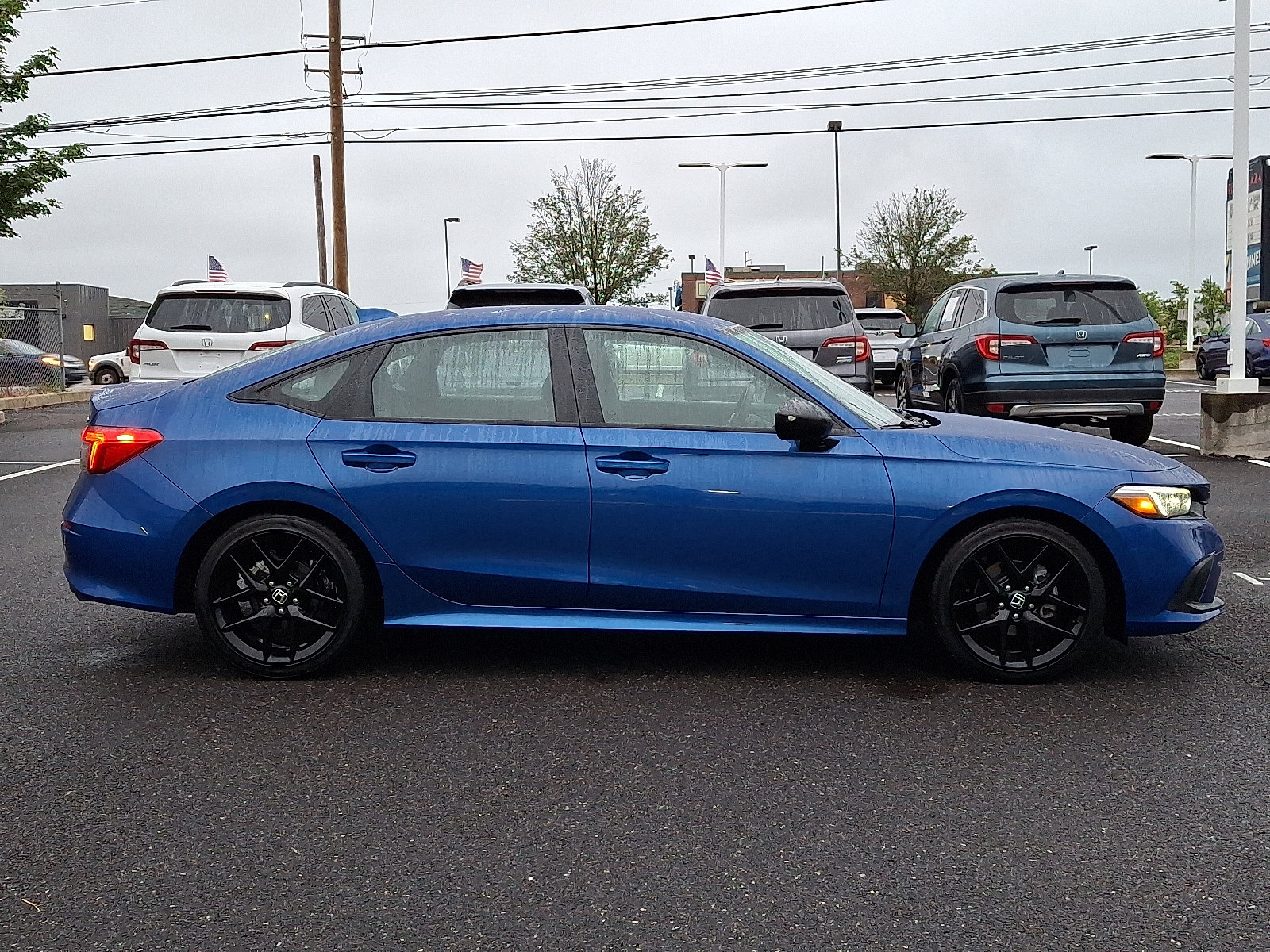 2024 Honda Civic Sport photo 3