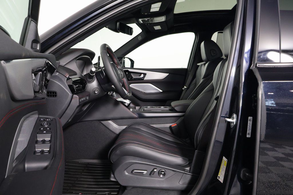 2026 Acura MDX SH-AWD A-Spec Advance photo 5
