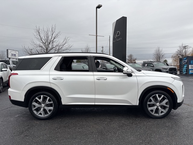 2020 Hyundai Palisade SEL photo 2