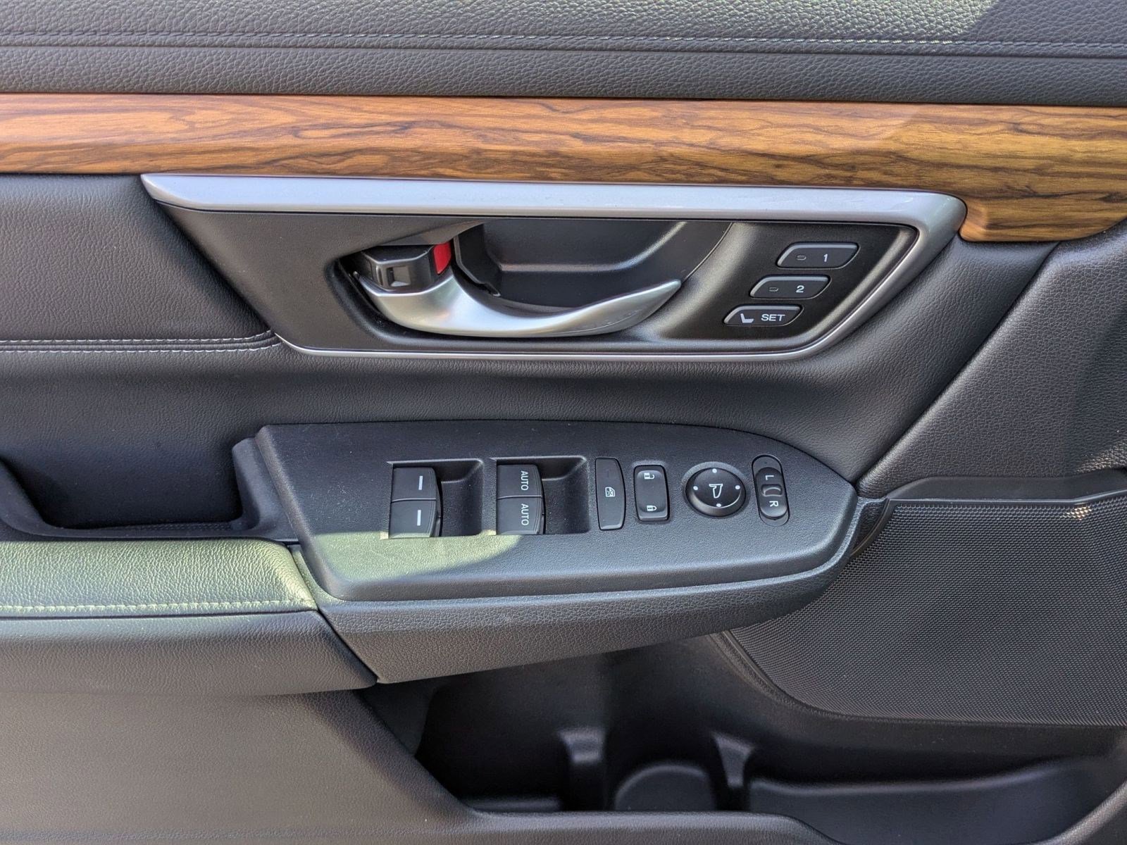 2017 Honda CR-V EX-L photo 6