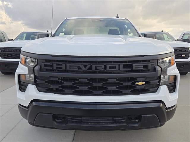 2025 Chevrolet Silverado 1500 photo 3