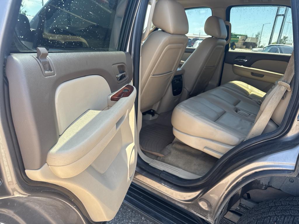 2012 Chevrolet Tahoe LT photo 11