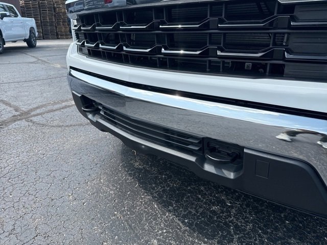 2026 Chevrolet Silverado 1500 LT photo 11