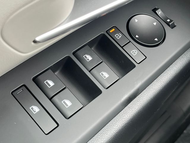 2025 Hyundai Tucson Hybrid SEL Convenience photo 18