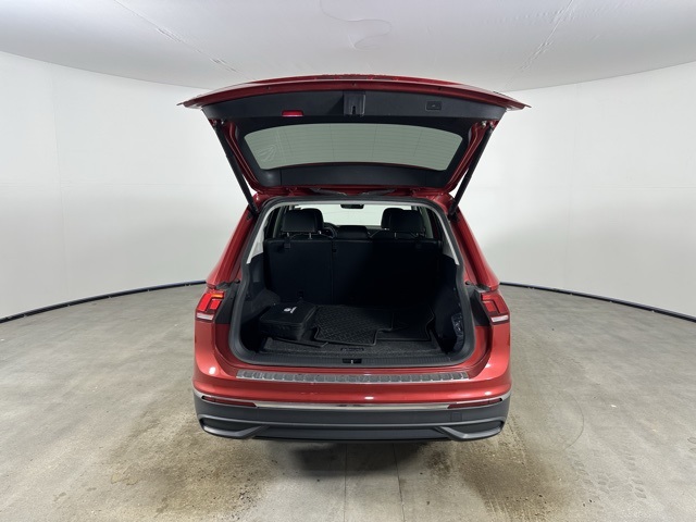 2022 Volkswagen Tiguan SE photo 4