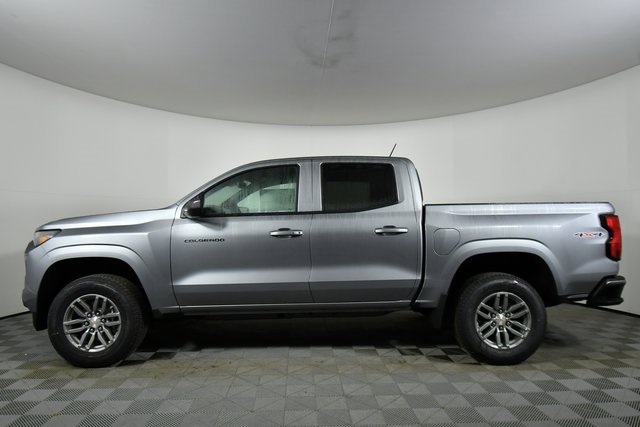 2026 Chevrolet Colorado LT photo 14