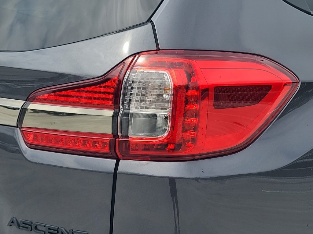 2022 Subaru Ascent Onyx Edition photo 8