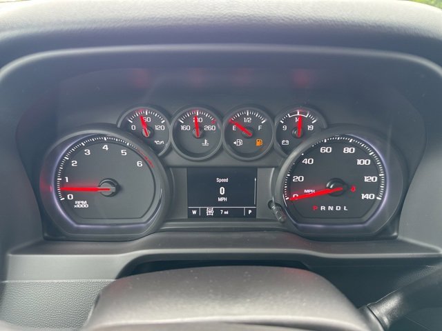 2025 Chevrolet Silverado 2500HD Custom photo 28